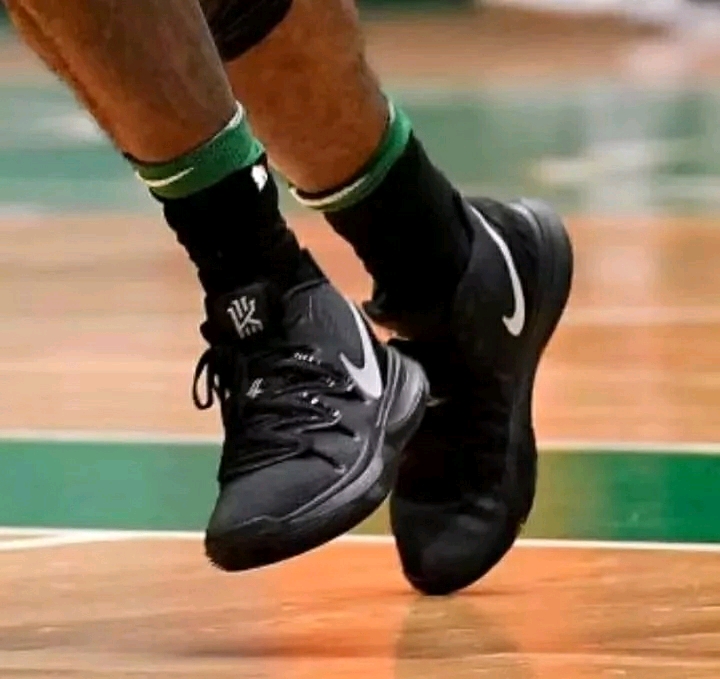 边踢边学的 边踢边学的